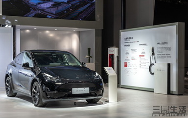 上海超級(jí)工廠的真誠剖白 特斯拉在進(jìn)博會(huì)奏響“中國詠嘆調(diào)”與網(wǎng)絡(luò)技術(shù)服務(wù)的未來交響